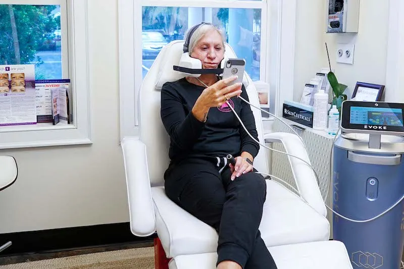 Evoke: Hands-free Facial Remodeling